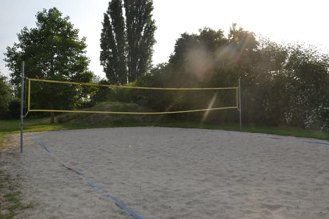 Volleyballfeld 02